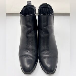 High-quality Leather Ankle Boots